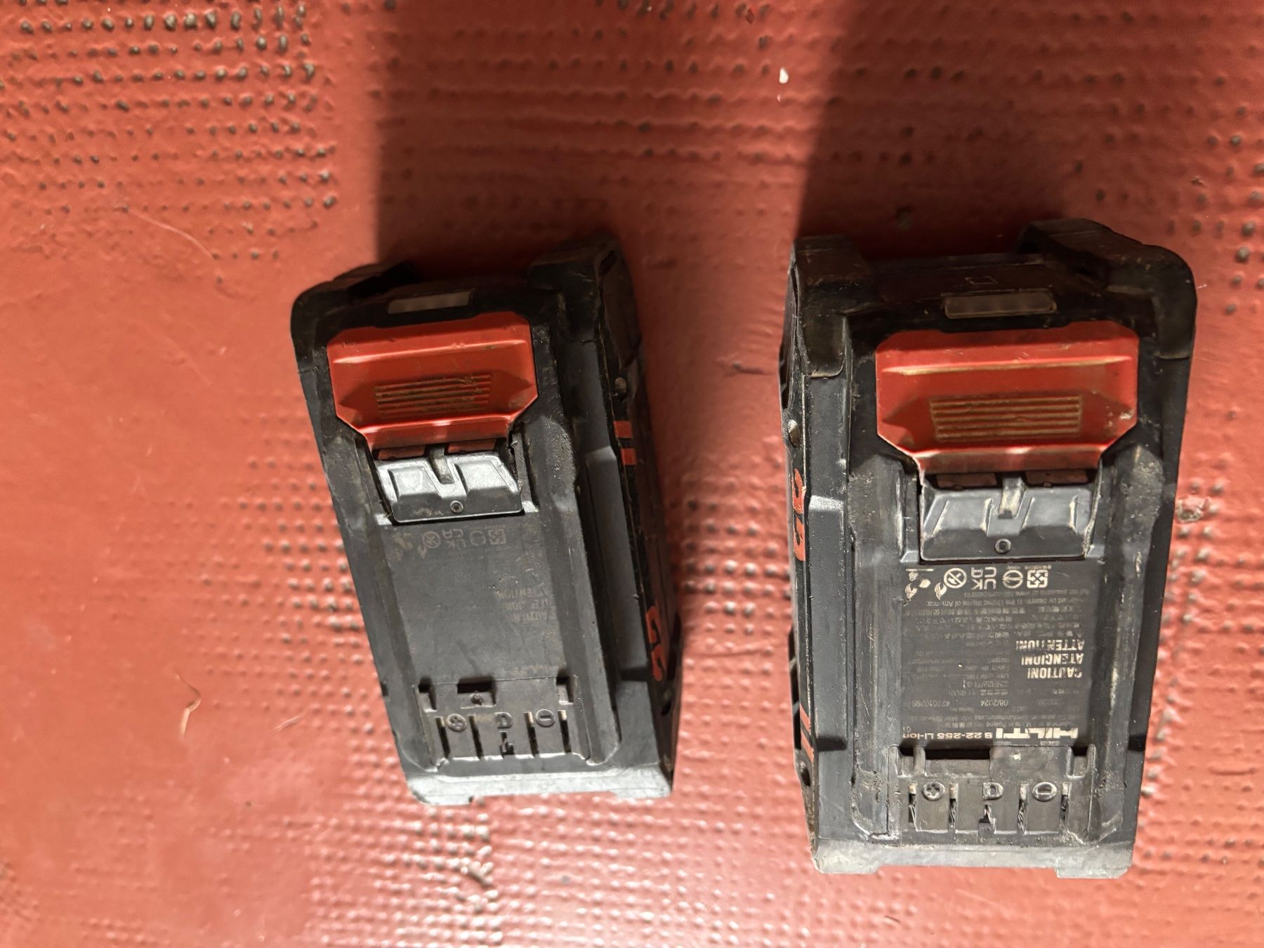 2 batteries Hilti nuron B22-255 et B22-170 (Usato) a chêne bourg per ...