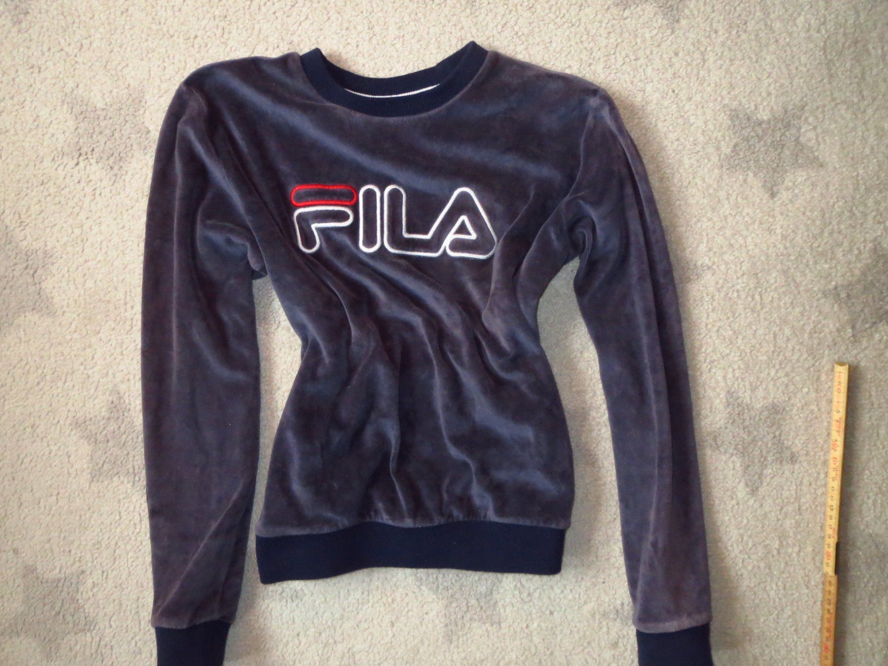 Maglioni & Felpe: stylischer FILA Damen Pullover Gr S – Usato da Kiental venduto da Anna8702 1