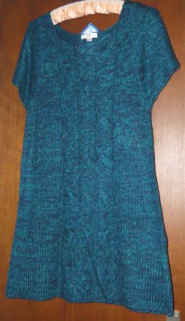 Robe tricotée bleu sarcelle manches courtes taille M état