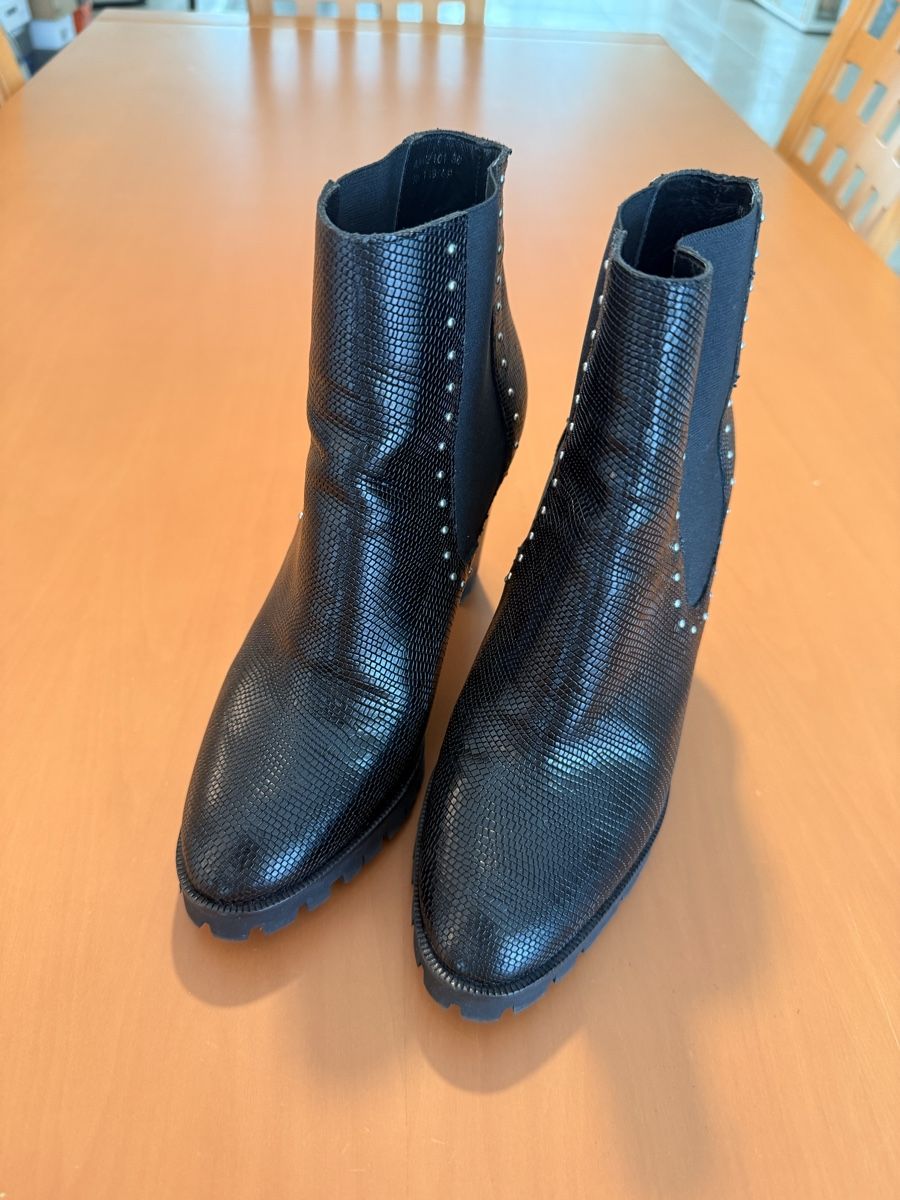 Damenschuhe: The Kooples Stiefeletten Schwarz Grösse 38 – Neu (gemäss Beschreibung) aus Wädenswil von stg_9zfm 2