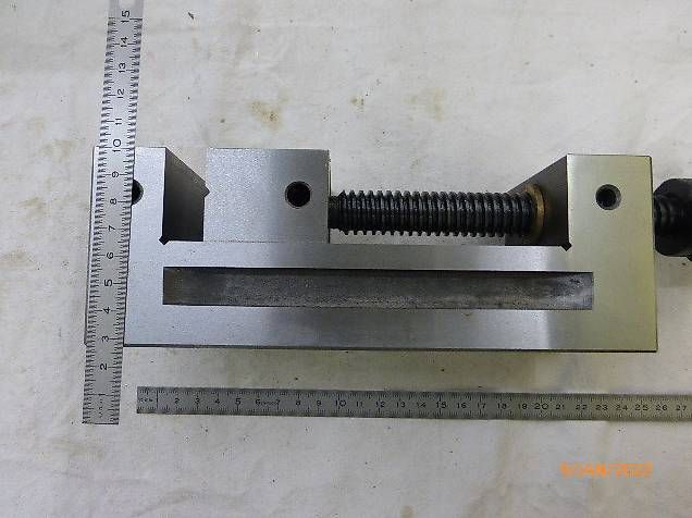 Altro per industria metallurgica: Etau à machine de précision QGG73 - 73 mm – Usato da vessy venduto da alainracine 1