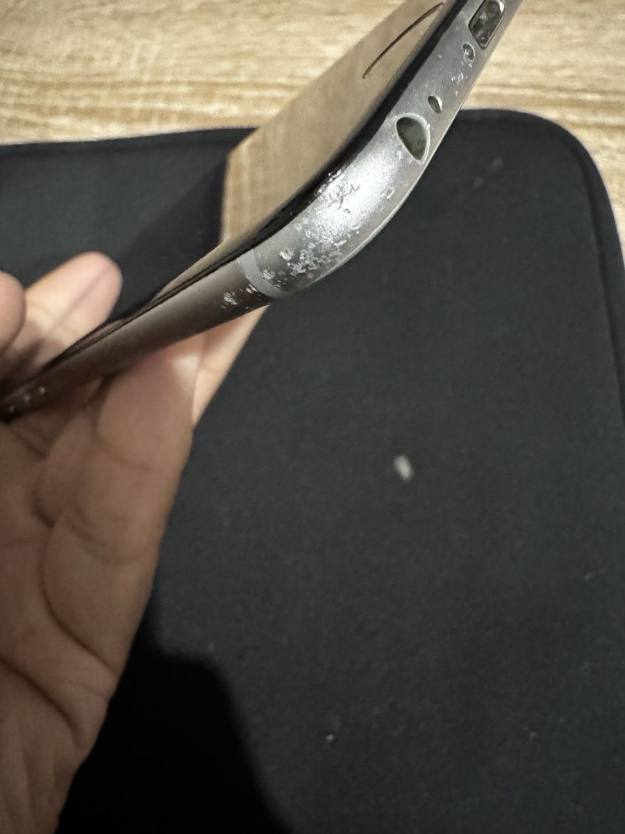 Apple Handys / Smartphones: iPhone 6 défectueux – Defekt aus Vevey von Eiden77 6