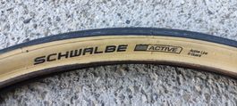 Pneu Schwalbe Active Swallow 37-490 (22x1⅜ 550x35A)