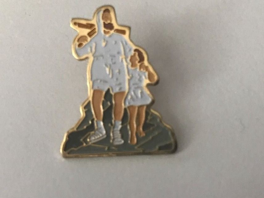 Plaketten & Abzeichen: Wilhelm Tell Pin – Gebraucht aus Itingen von Bebbi6569