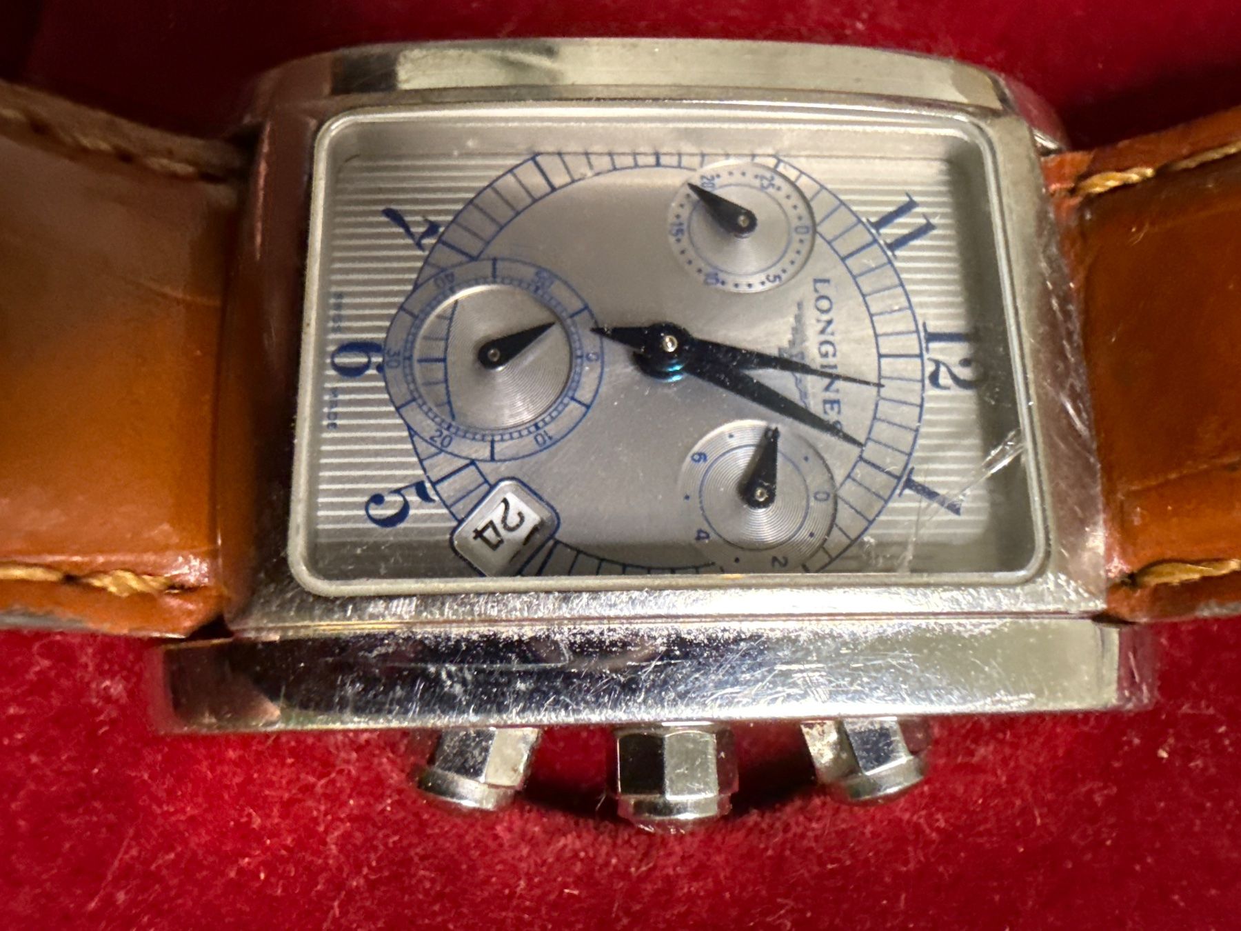 Longines Uhren: Longines Chronograph 28 mm Quarz – Gebraucht aus Pfeffingen von Allhandelklgwatches 1