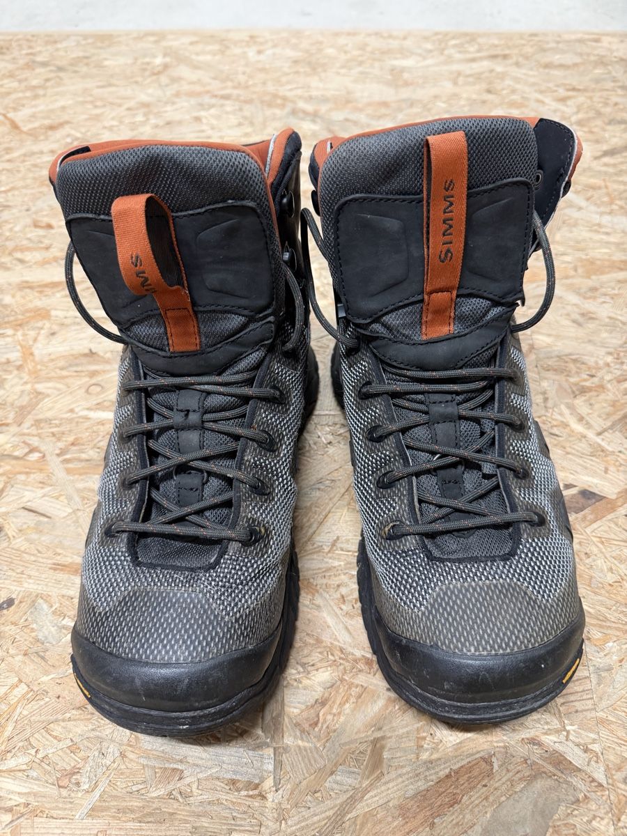 Simms Herrenschuhe: Simms G4 Pro Watschuh mit Vibramsohle – Gebraucht aus Diessenhofen von skivma