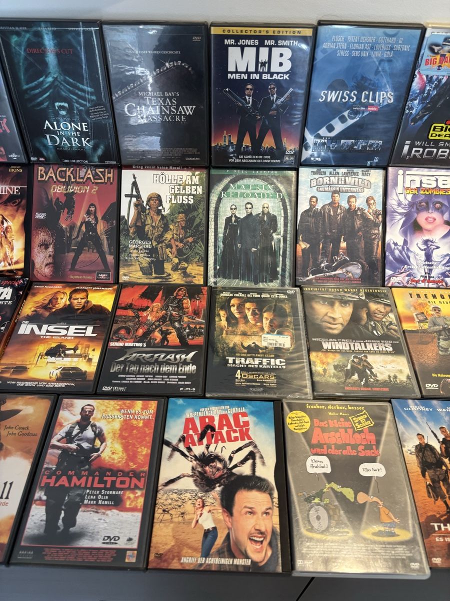 Alle DVDs: DVD-Sammlung diverse Klassiker guter Zustand – Gebraucht aus Oetwil an der Limmat von misssenzapensieri