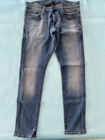 G-STAR RAW REVEND Super Slim Jeans