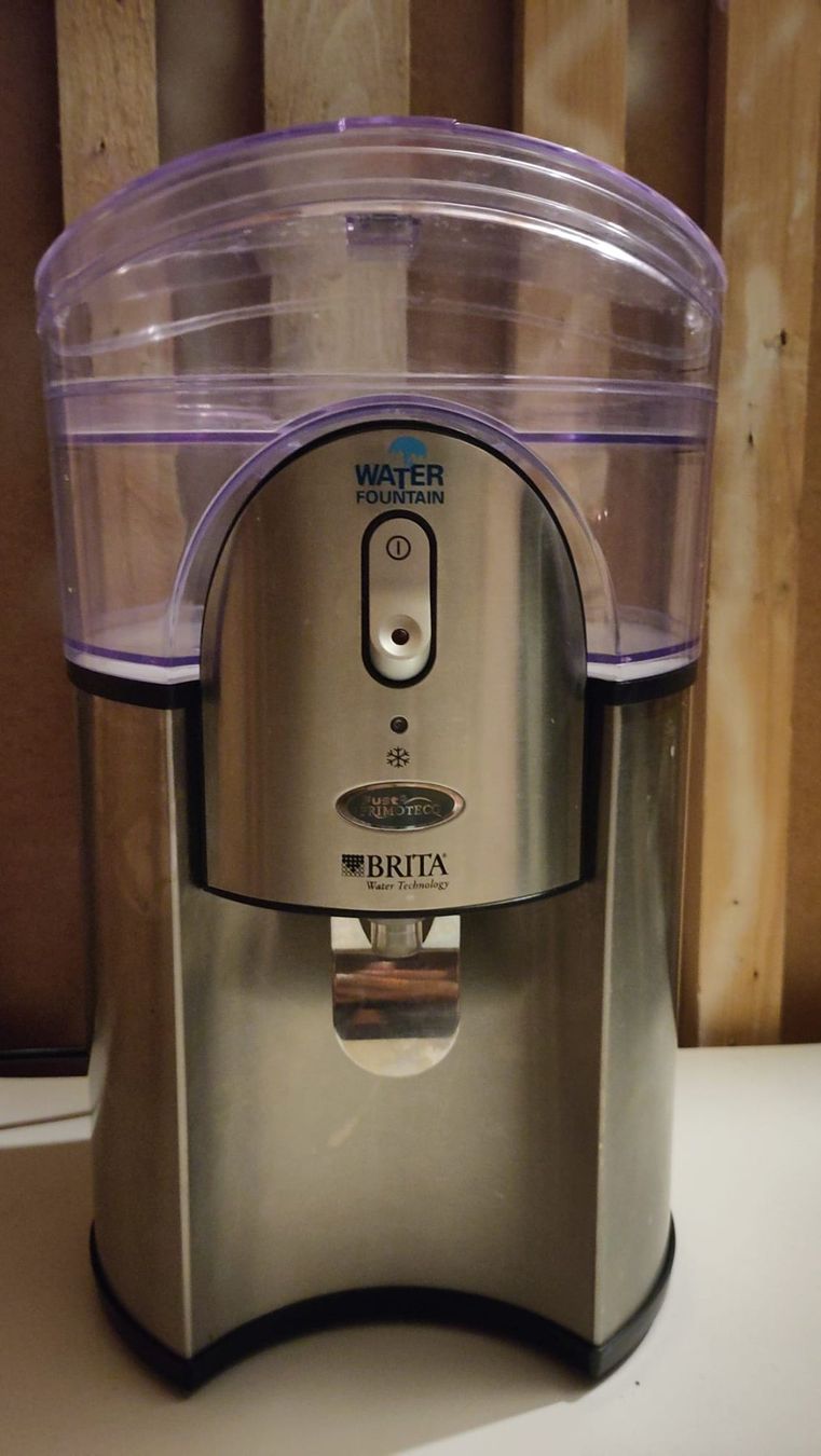 Brita Elettrodomestici da cucina: BRITA Water Technology - Water Fountain – Usato da Bern venduto da Kelevra881