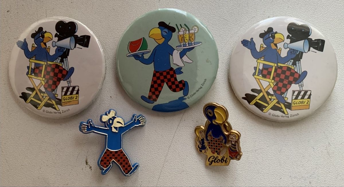 Placchette & Badge: Globi Anstecknadel, Pin, 5 Stk. – Usato da Egg b. Zürich venduto da ohtannenbaum 2