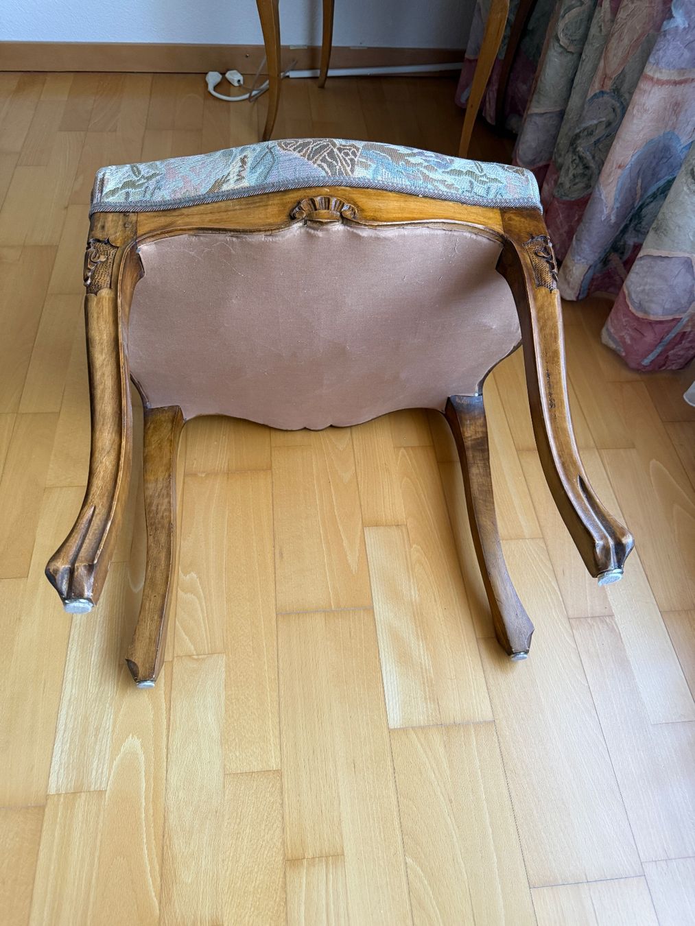 Sedie: Rokoko Louis XV Ensemble Stuhl, Hocker restauriert – Usato da Ittigen venduto da rle_j7jb 1