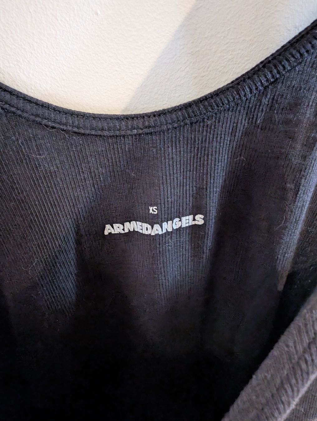 Armedangels Top: ARMEDANGELS Top schwarz Grösse XS  – Usato da Unterengstringen venduto da Freeskier02 4