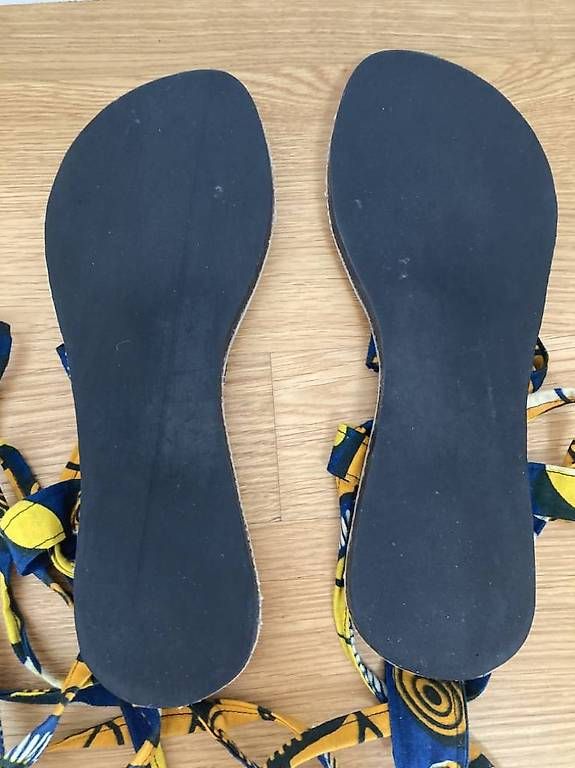 Scarpe da donna: Sandales fait main, pointure 38-39 – Usato da Lausanne venduto da Moira.Moira 4