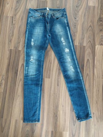 Jeans Gr. 28/32