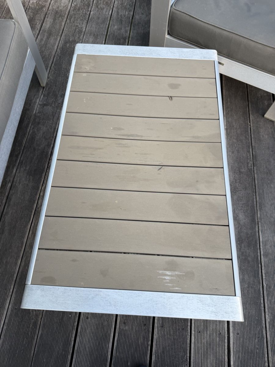 Poltrone: Gartenlounge Set Aluminium/Holzoptik  – Usato da Port venduto da Jenny_baertschi 4