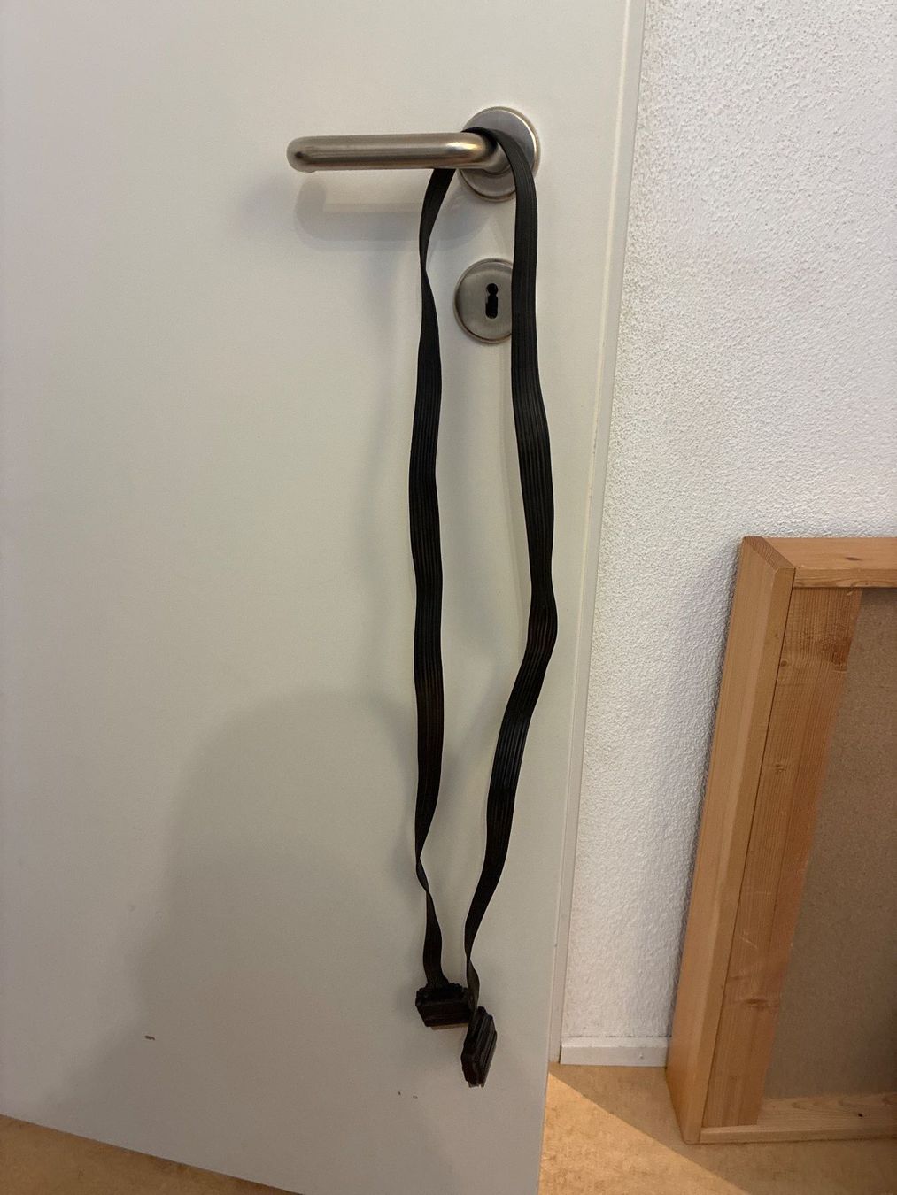 Kabel: SCART Kabel, ca 150cm – Gebraucht aus Guntershausen von Gloominati 2