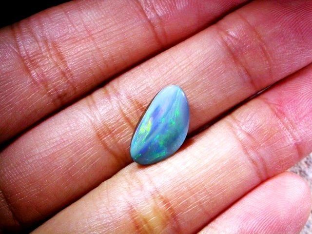 Edelsteine: Australische Opal Shell Fossil Dublette 3.70Cts. – Neu (gemäss Beschreibung) aus Bern von Grindelwaldaus 1