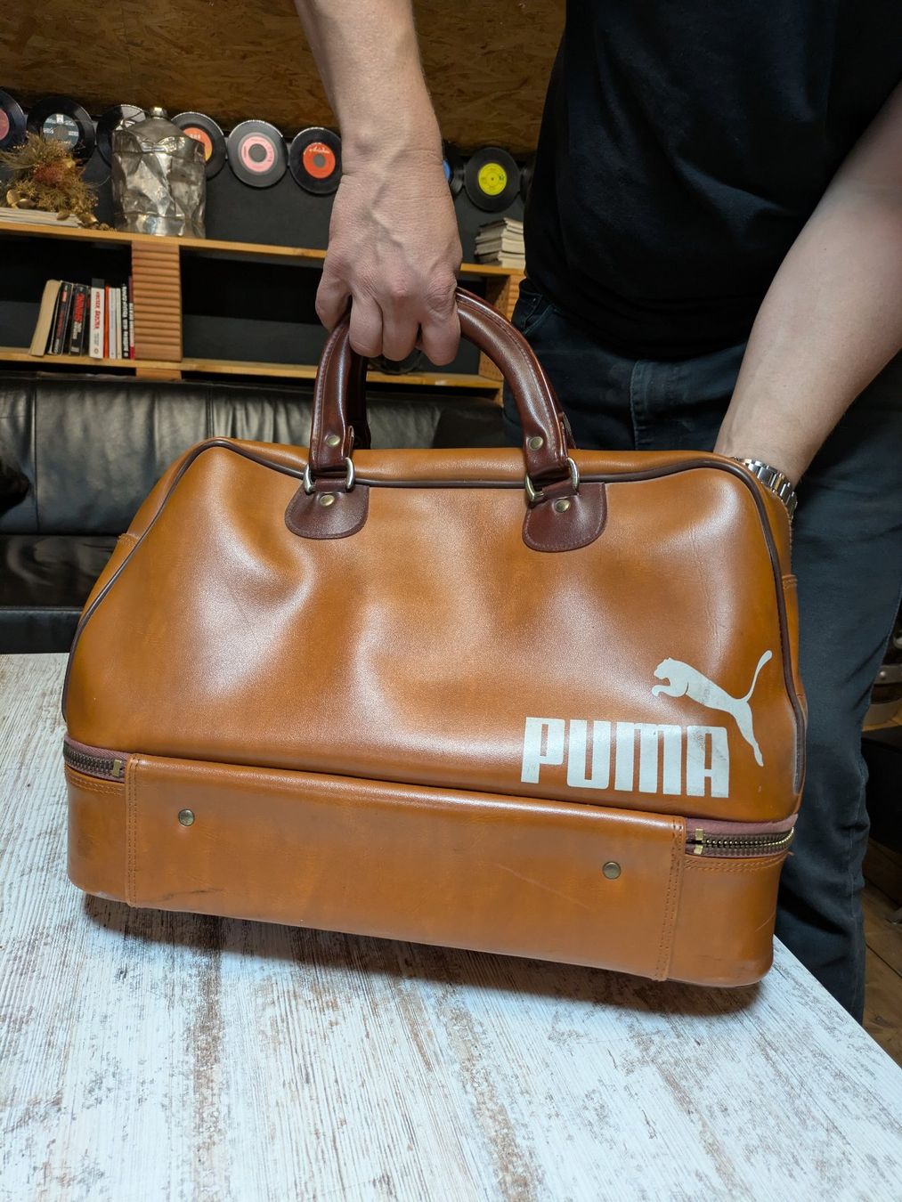 Puma Sacs: Puma Tasche aus Kunstleder, Oldschool – D'occasion à Niederlenz par pco_577d 6