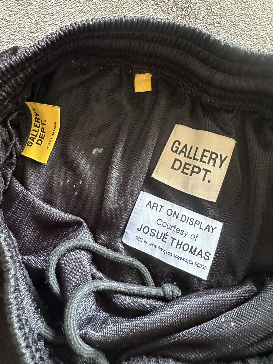 Gallery Dept. Pantaloni: Gallery Dept paint short – Nuovo (secondo la descrizione) da Morges venduto da ITASAP 2