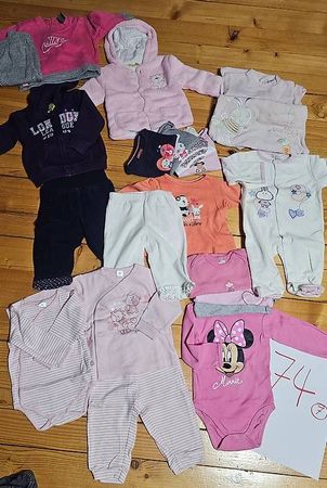 grosses Kleiderpaket Mädchen Grösse 74 (21 Stk)