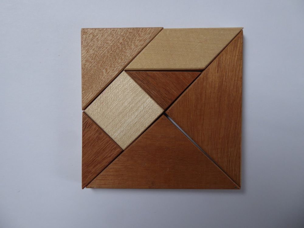 Schönes Holz Tangram, ca. 8 x 8cm, guter Zustand (Gebraucht) in ...