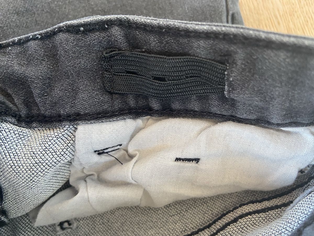 Manor Pantalons: Jeans Gr. 128 Manor – D'occasion à Lützelflüh-Goldb par N.H. 2