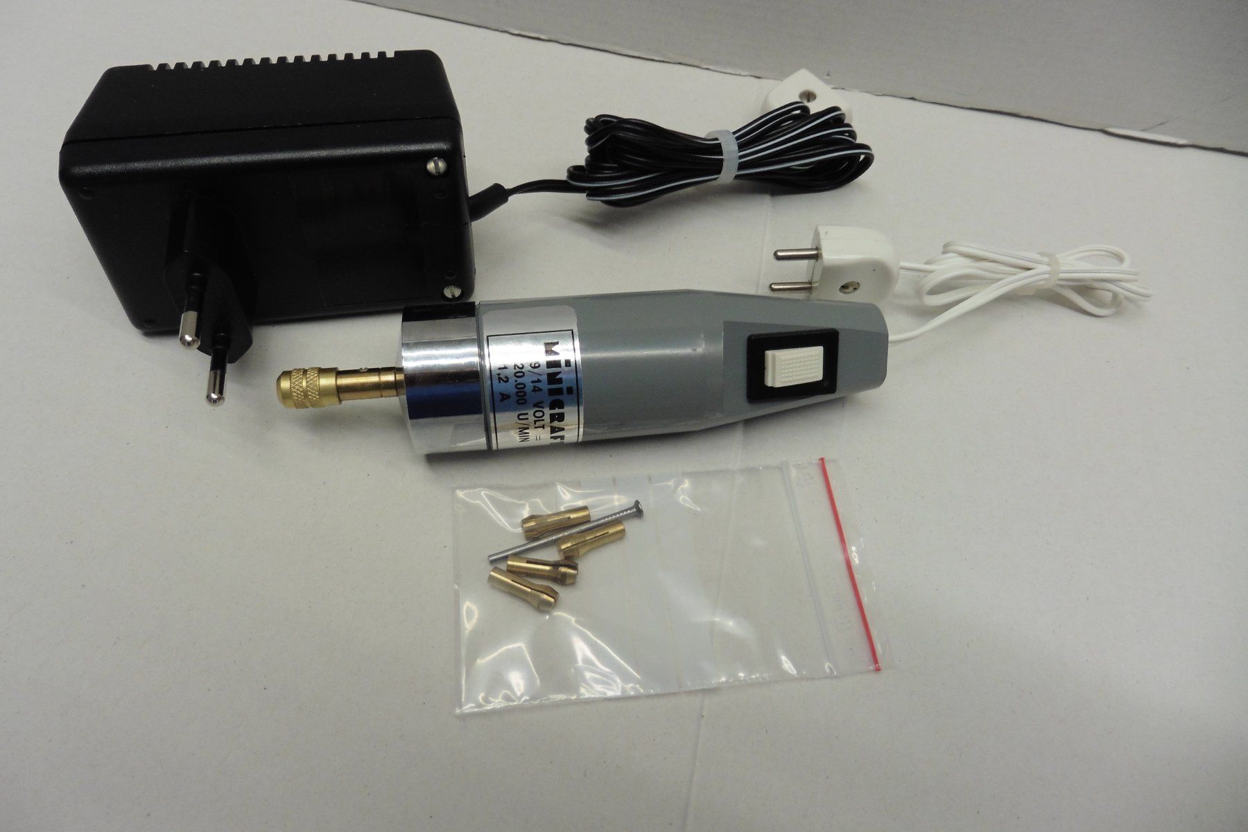 Bohrmaschinen: Micro Bohrmaschine (wie Dremel) – Neu (gemäss Beschreibung) aus Mönchaltorf von boesi51