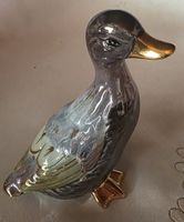 Porzellan Ente Aufglasurmalerei edlen Goldakzenten künstler