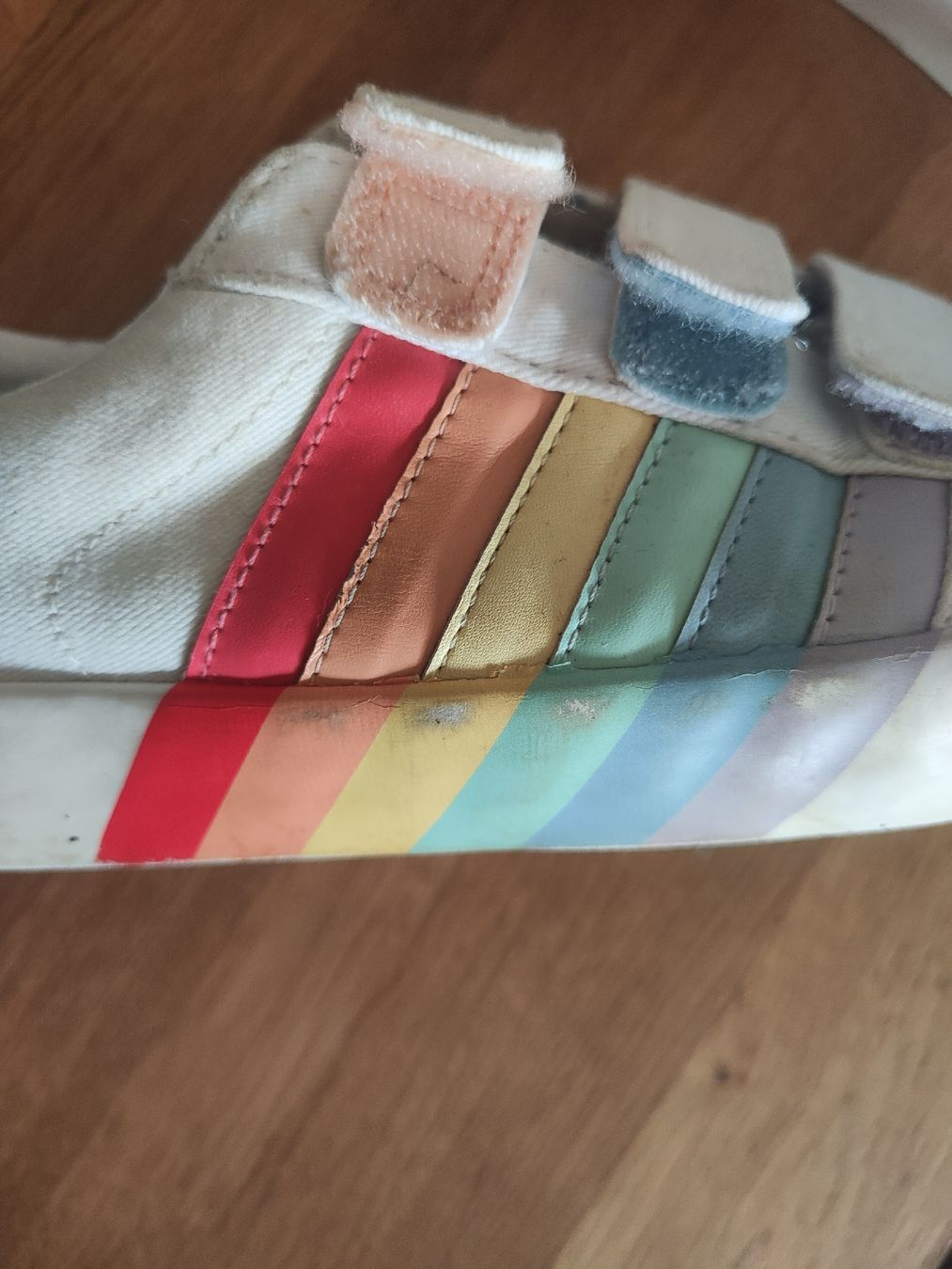Next Scarpe per ragazze: Next Rainbow Sneaker Gr. 39 mit Klettverschluss  – Usato da Effretikon venduto da jeb_l9k5 3