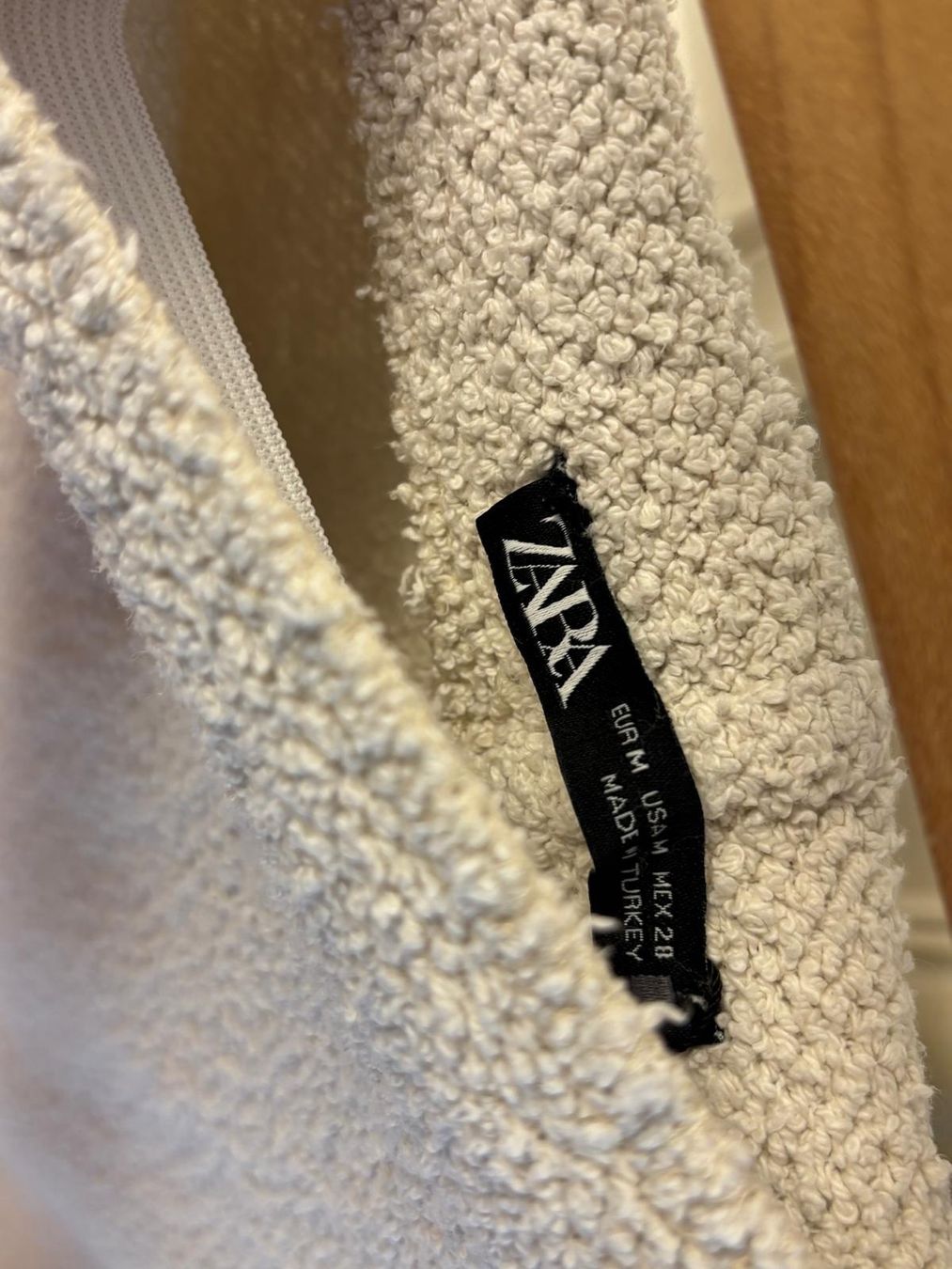 Zara Gonne: Jupe Zara TM – Usato da Conches venduto da chn_hgl6 1