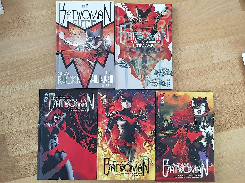 Comics: Comics Batwoman  – Gebraucht aus Lausanne von cha_28dn