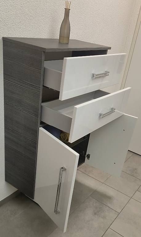 Installations & Meubles: Badezimmermöbel – D'occasion à Effretikon par Zanx 2