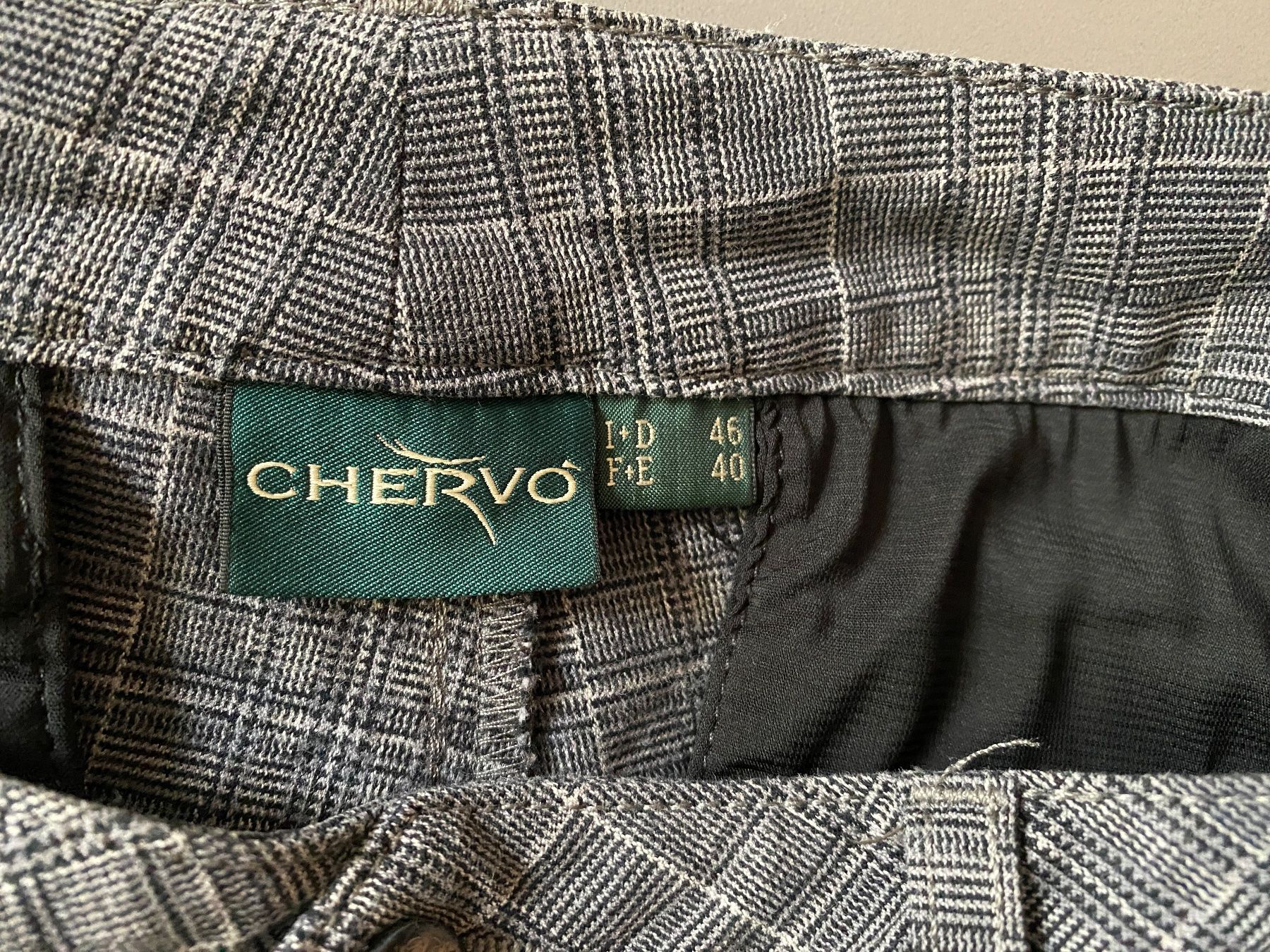 Hosen: Chervo Golfhose, kariert, Gr. 46 – Gebraucht aus Bonstetten von Goodbuy1 4