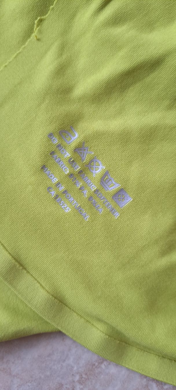 Mountain Force Pulls & Sweat-shirts: neu mountain force Midlayer lemon 50 – Neuf (Voir description) à Urdorf par villakagu 2