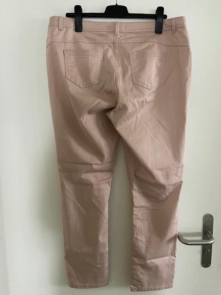 Maddison Pantaloni: Maddison Hose Gr. 42 – Usato da Thalwil venduto da Coco2025 1