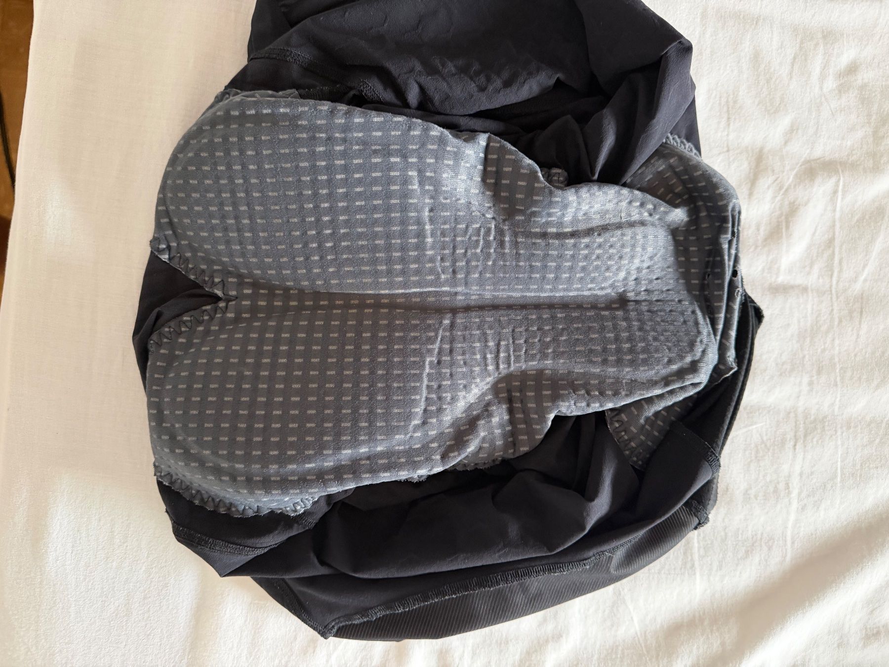 Pantalons: Q36.5 Dottore Clima Bib Short Men Size L – D'occasion à Küsnacht ZH par gma_67jc 1