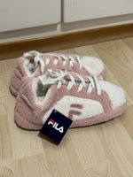 Fila Pantoufles roses neuves