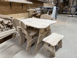 Kids table in massif oak - artisanal