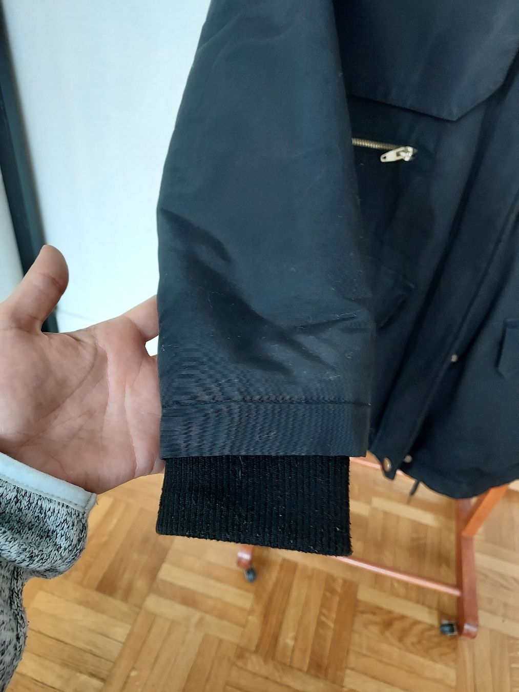 Zara Giacche: Parka Zara Basic noir, doublure chaude, taille M – Usato da Lausanne venduto da Kitty_Friperie 5