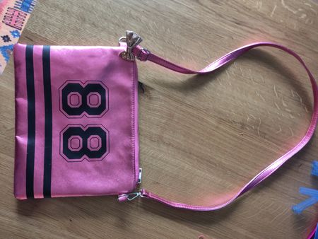 Motto 80er/Halloween Paket (Hose, Ohrringe, Tasche,Haarspray