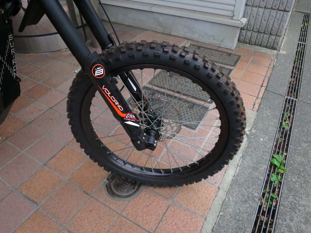 Sur-Ron Enduro: Sur-Ron Light Bee L1e, Strassenzulassung, Top Zustand! – Neu (gemäss Beschreibung) aus Neerach von mur_dwg9 1