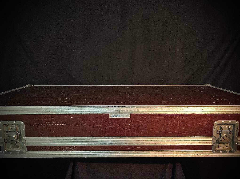 Soundcraft Mischpulte: Table de mixage Soundcraft 400b 32/4/6 avec Flightcase – Gebraucht aus La Chaux-de-Fonds von Simone1180 4