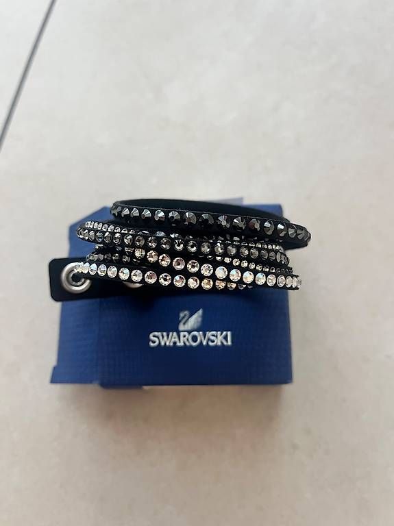 Armbänder & -reifen: Bracelet Swarovski – Gebraucht aus Vevey von clo_9dhs 1