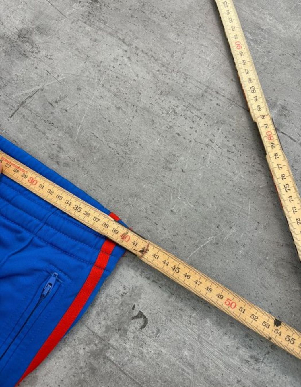 Adidas Pantalons: Vintage adidas firebird Trackpants – D'occasion à Arlesheim par 0mit 3