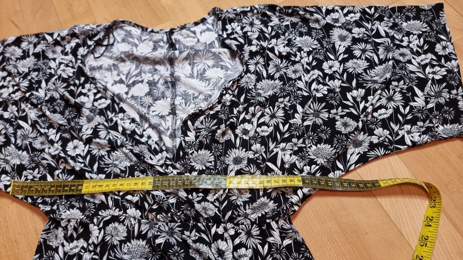 Tute: 🌺Overall Größe 38 & 38/40🌺 – Usato da Wald ZH venduto da CapLux 7