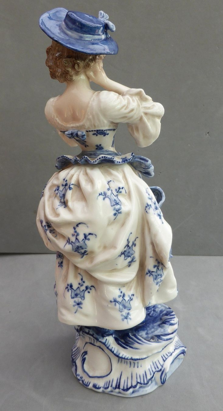 Statuette: Hübsche antike Figur von Dressel & Kister – Usato da Sonceboz-Sombeval venduto da Artdecolove 2