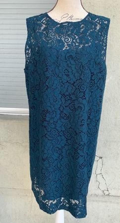 Superbe robe en dentelles MAISON 1.2.3 bleu pétrole t.42