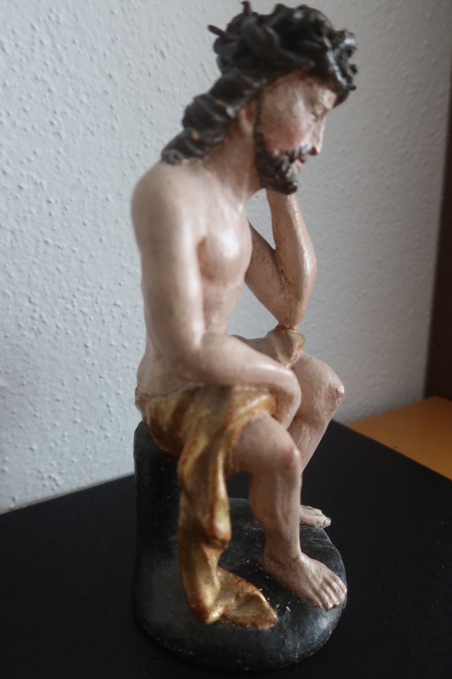 Statuette: Jesus sitzend Holz – Usato da Chur venduto da zowie72