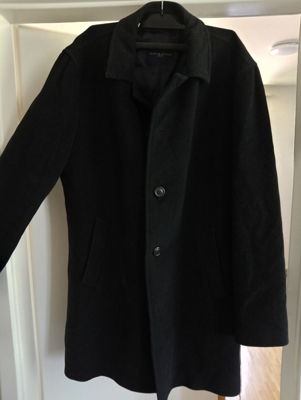 Tommy Hilfiger Cappotti: Tommy Hilfiger Mantel – Usato da Dübendorf venduto da fishhead_numba2