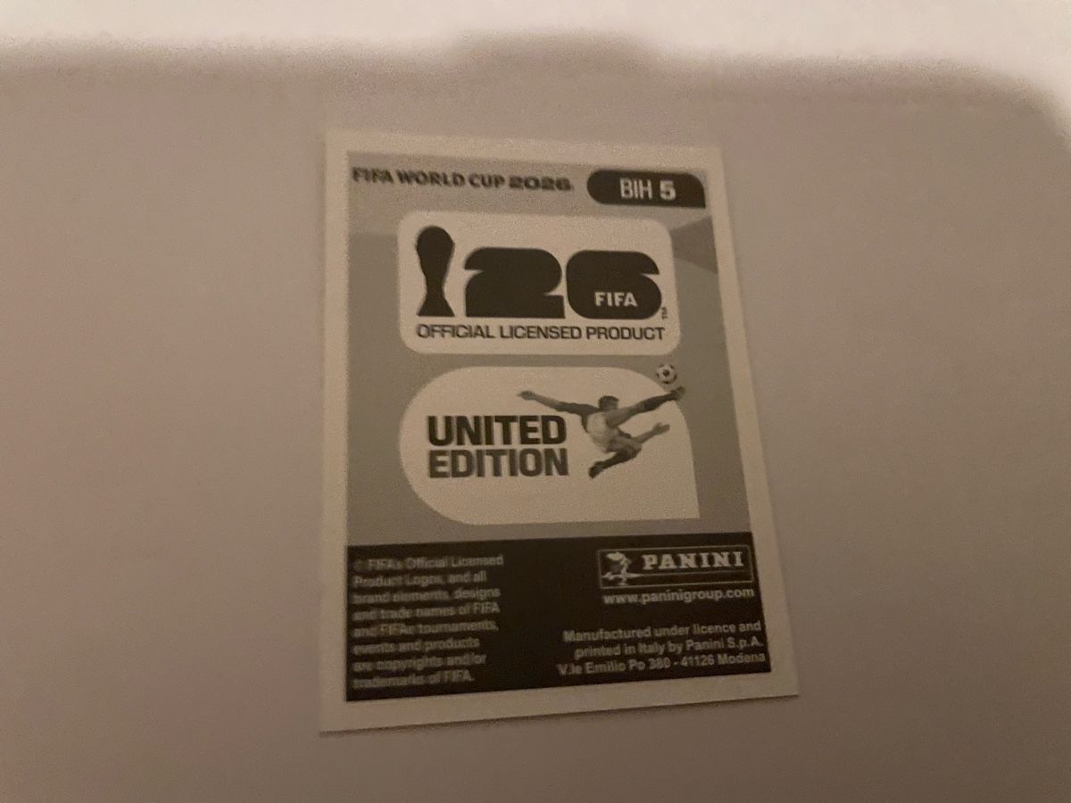 Panini Cartes à collectionner: FIFA WM 2026 Tarik Muharemovic BIH 5 – Neuf (Voir description) à Winterthur par Cobraforce 1